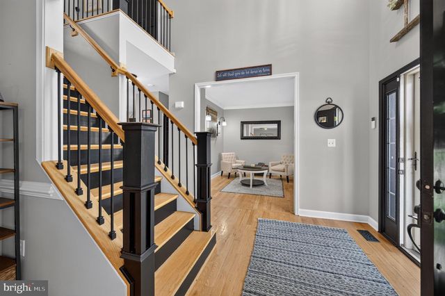 683 DELLINGER DR, Strasburg, VA 22657