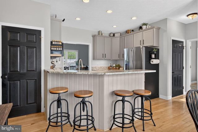 683 DELLINGER DR, Strasburg, VA 22657