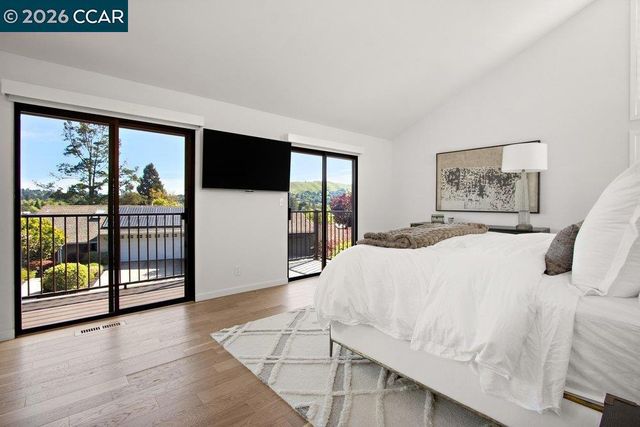 39 Sea Pines Street, Moraga, CA 94556