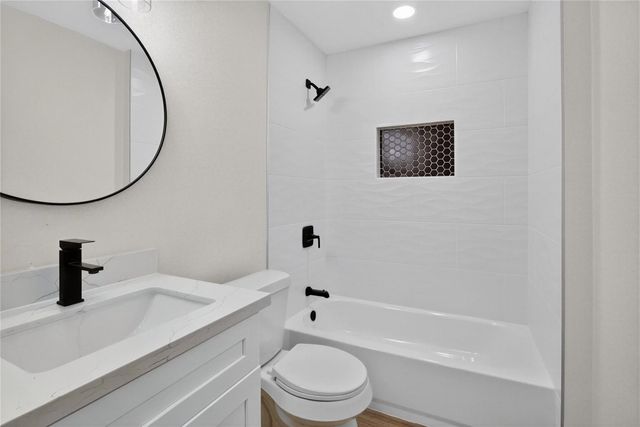 926 Buoy Road, Houston, TX 77062