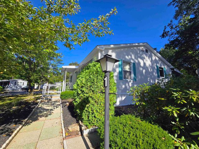 1 Marsh Hill Circle, Tilton, NH 03276