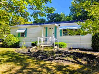 1 Marsh Hill Circle, Tilton, NH 03276