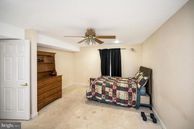 5823 SUMERDUCK RD, Sumerduck, VA 22742