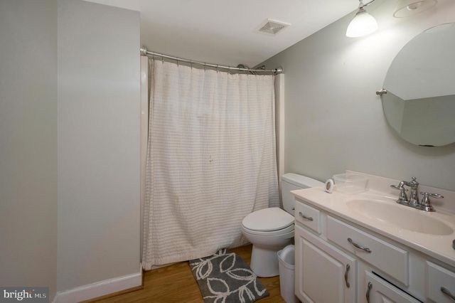 5823 SUMERDUCK RD, Sumerduck, VA 22742