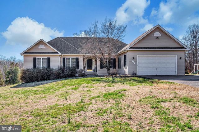 5823 SUMERDUCK RD, Sumerduck, VA 22742