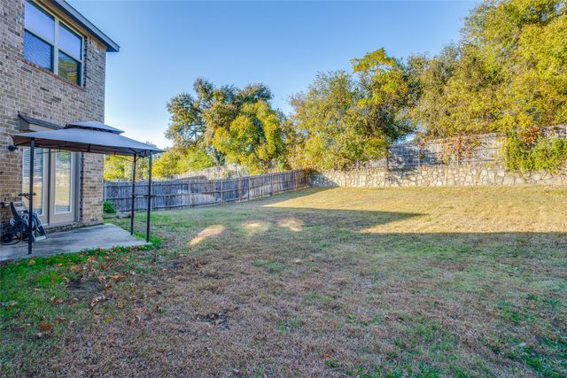 1725 Crescent Oak Street, Wylie, TX 75098