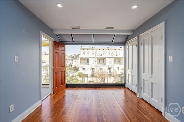 108 W Gordon Street, Savannah, GA 31401