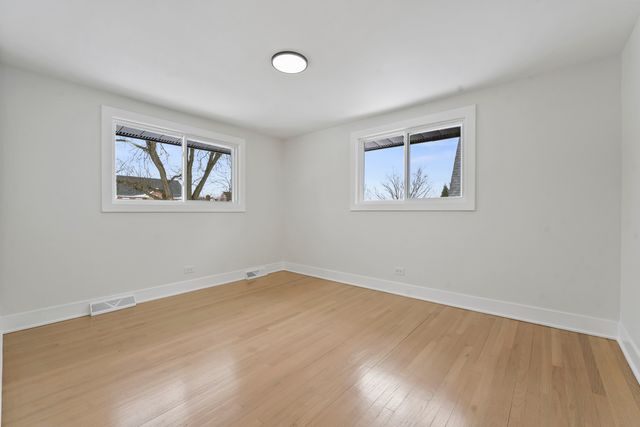 778 Wilson Avenue, Glen Ellyn, IL 60137