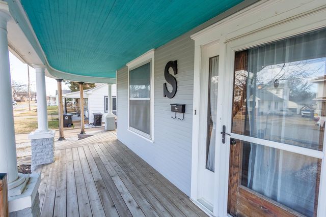 523 W Prescott Ave, Salina, KS 67401