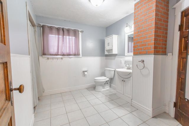 523 W Prescott Ave, Salina, KS 67401