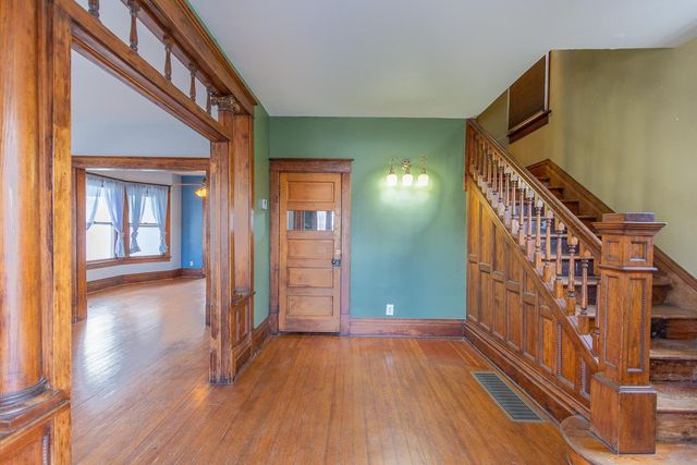 523 W Prescott Ave, Salina, KS 67401