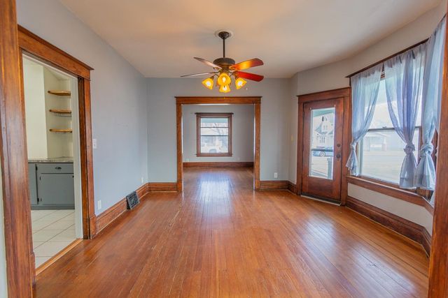 523 W Prescott Ave, Salina, KS 67401