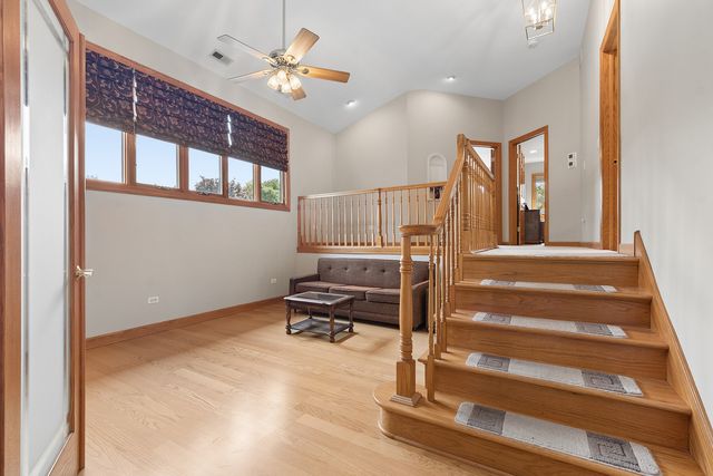 7202 Gold Grove Place, Darien, IL 60561
