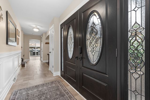 7202 Gold Grove Place, Darien, IL 60561