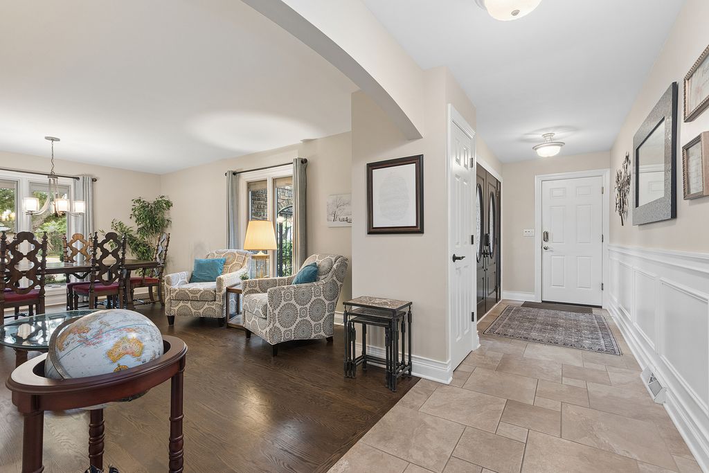 7202 Gold Grove Place, Darien, IL 60561 — photo 5