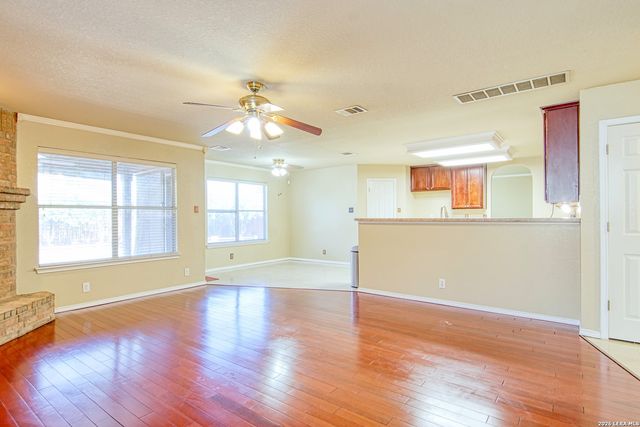 9008 Privilege Point, Converse, TX 78109