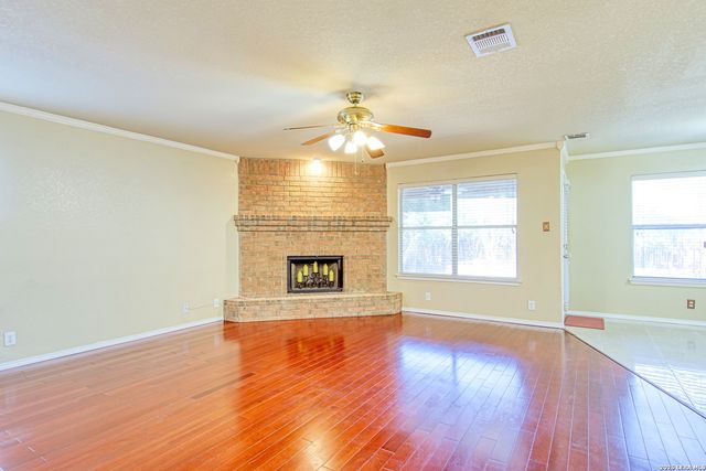 9008 Privilege Point, Converse, TX 78109