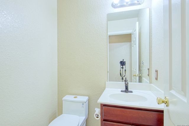 9008 Privilege Point, Converse, TX 78109