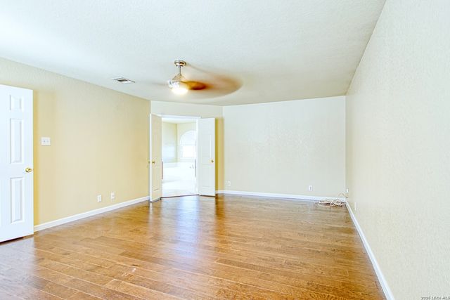 9008 Privilege Point, Converse, TX 78109