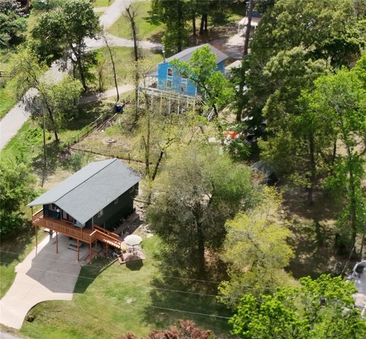 581 Northwood Drive, Point Blank, TX 77364