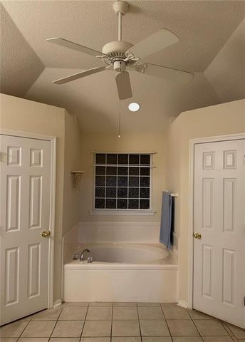 10180 Youngstowne Drive, Semmes, AL 36575