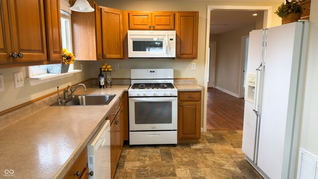 6754 E County Road 150 S, Avon, IN 46123