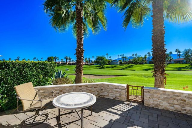 443 Tomahawk Drive, Palm Desert, CA 92211