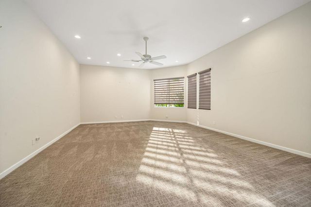 443 Tomahawk Drive, Palm Desert, CA 92211