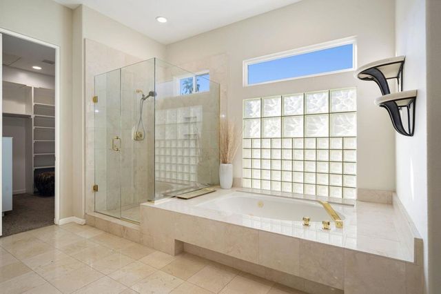 443 Tomahawk Drive, Palm Desert, CA 92211