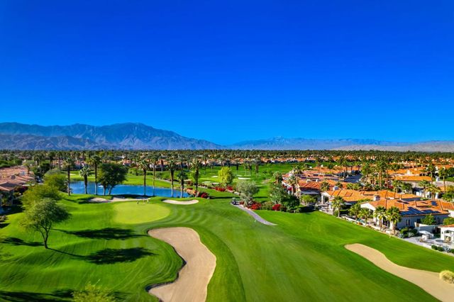 443 Tomahawk Drive, Palm Desert, CA 92211