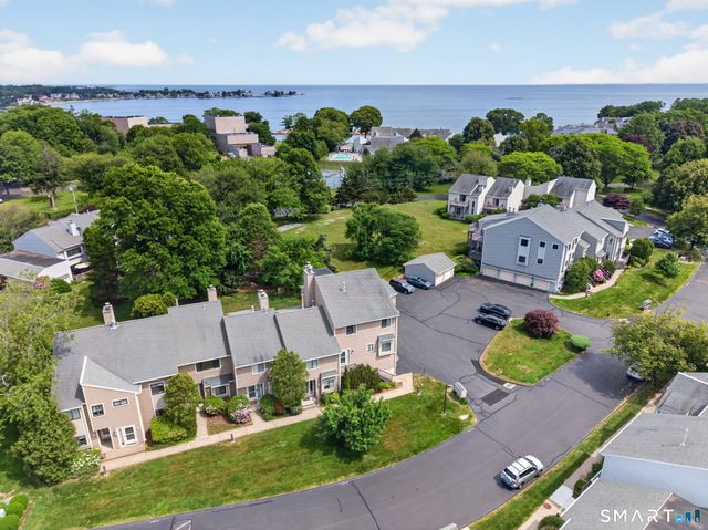 78 Turtle Bay Drive 78, Branford, CT 06405