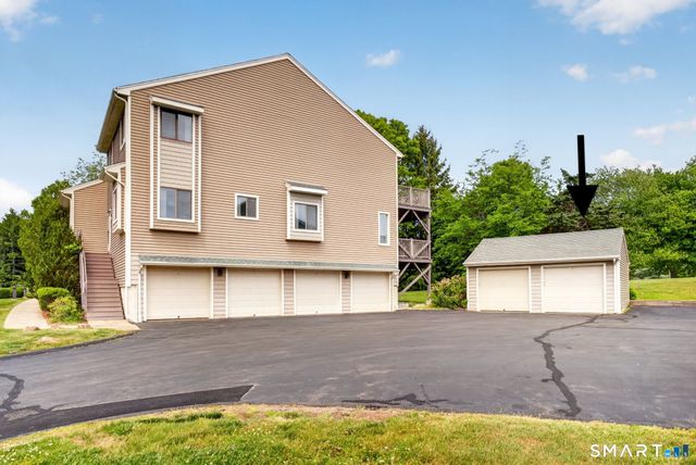 78 Turtle Bay Drive 78, Branford, CT 06405