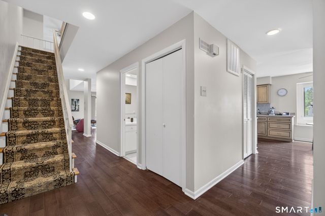 78 Turtle Bay Drive 78, Branford, CT 06405