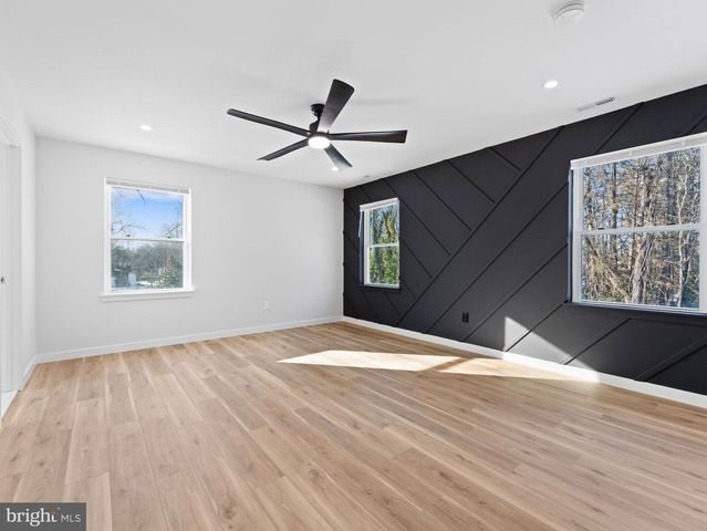 1795 COLES MILL RD, Franklinville, NJ 08322