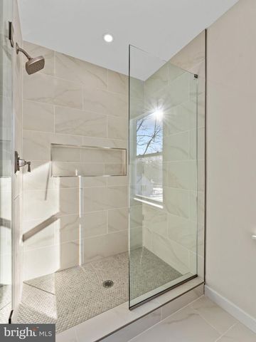 1795 COLES MILL RD, Franklinville, NJ 08322