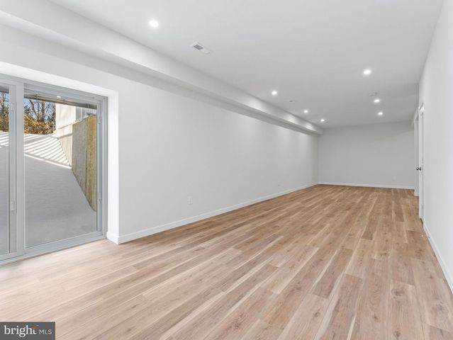 1795 COLES MILL RD, Franklinville, NJ 08322