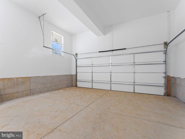 1795 COLES MILL RD, Franklinville, NJ 08322