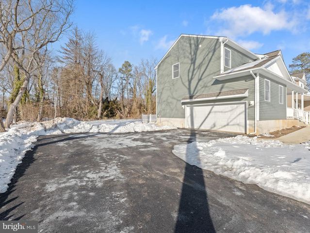 1795 COLES MILL RD, Franklinville, NJ 08322