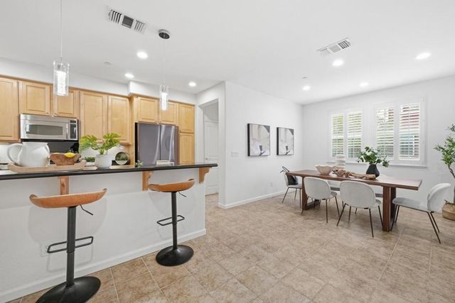 1247 Arabica Terrace, San Jose, CA 95126