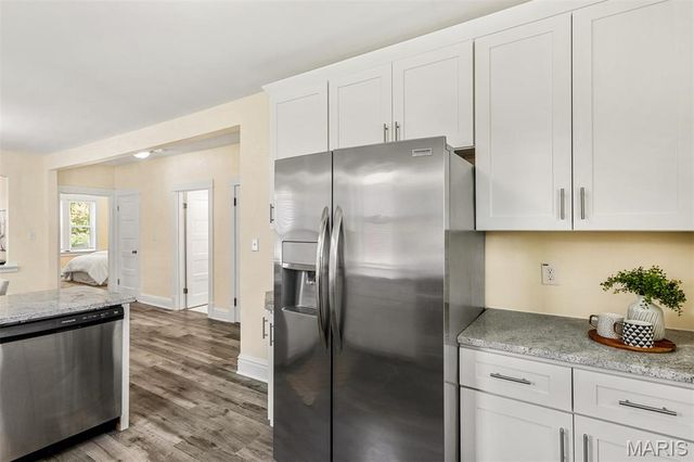 5157 Goethe Avenue, St Louis, MO 63109
