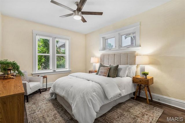 5157 Goethe Avenue, St Louis, MO 63109