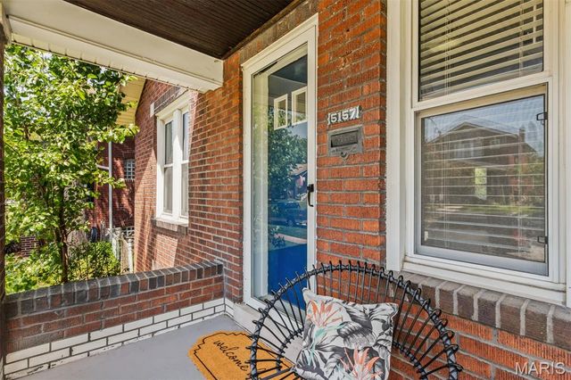 5157 Goethe Avenue, St Louis, MO 63109