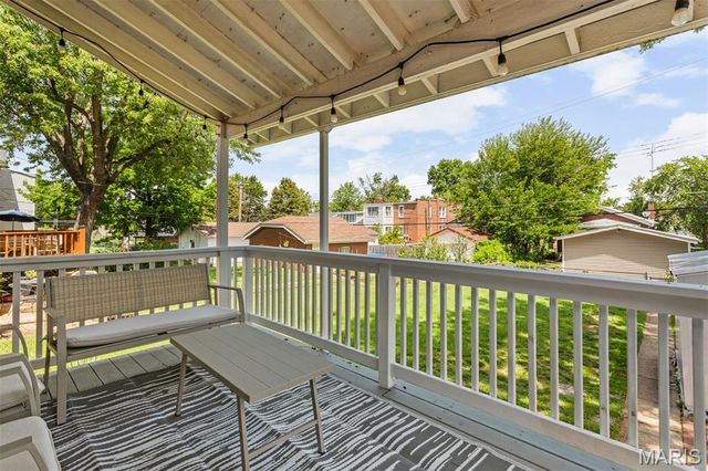 5157 Goethe Avenue, St Louis, MO 63109