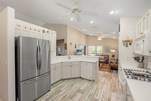 5113 FLAGSTONE DRIVE, Sarasota, FL 34238