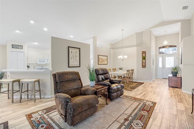 5113 FLAGSTONE DRIVE, Sarasota, FL 34238