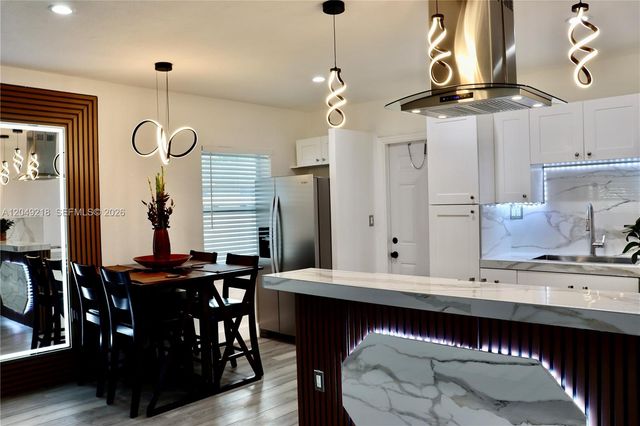 16201 NW 18th Pl, Miami Gardens, FL 33054