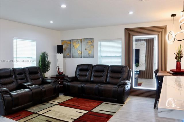 16201 NW 18th Pl, Miami Gardens, FL 33054