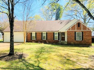 7207 POPLAR PIKE RD, Germantown, TN 38138