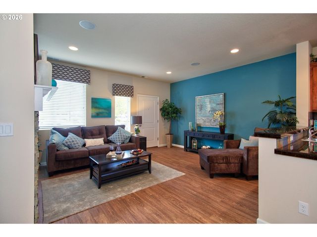 10415 Ne AVERY Way, Hillsboro, OR 97006