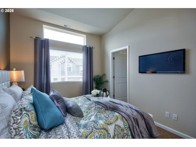 10415 Ne AVERY Way, Hillsboro, OR 97006